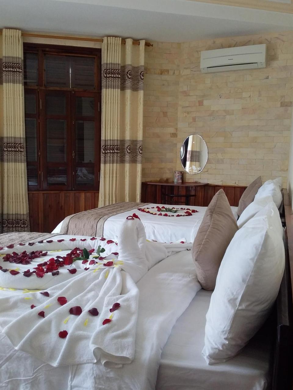 Nam Phuong Riverside Villa Hue Zewnętrze zdjęcie